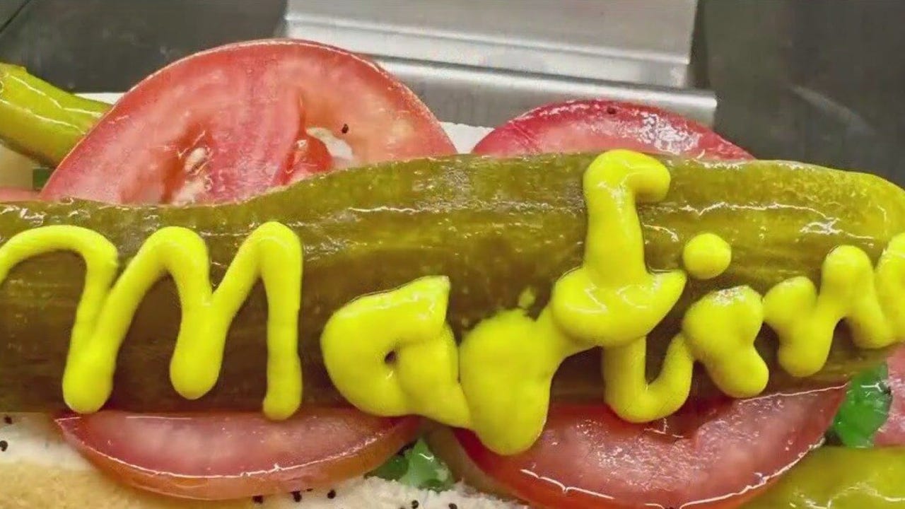 Iconic Milwaukee hot dog, hot Italian beef spot closing its doors