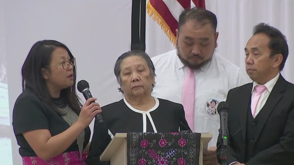Vigil held to honor MN Hmong comedian