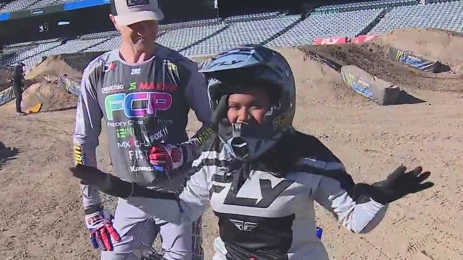 2025 Supercross event comes to Angel Stadium