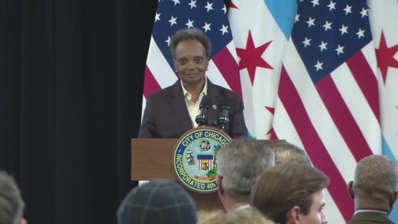 Lightfoot bids farewell to Chicago