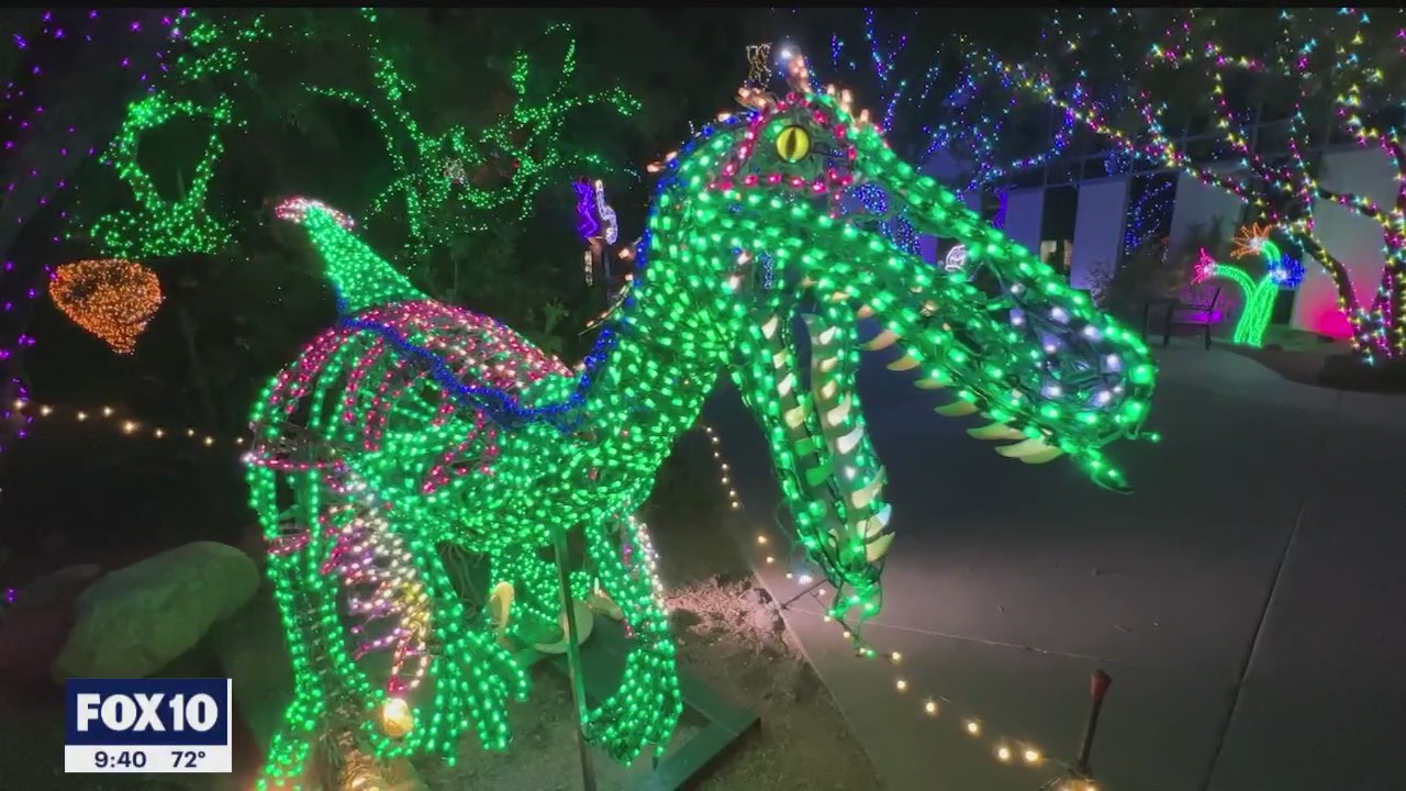 ZooLights: Phoenix Zoo gets ready for the holiday season