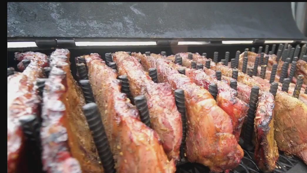 Novi BBQ Fest includes Bobbie Que's cooking