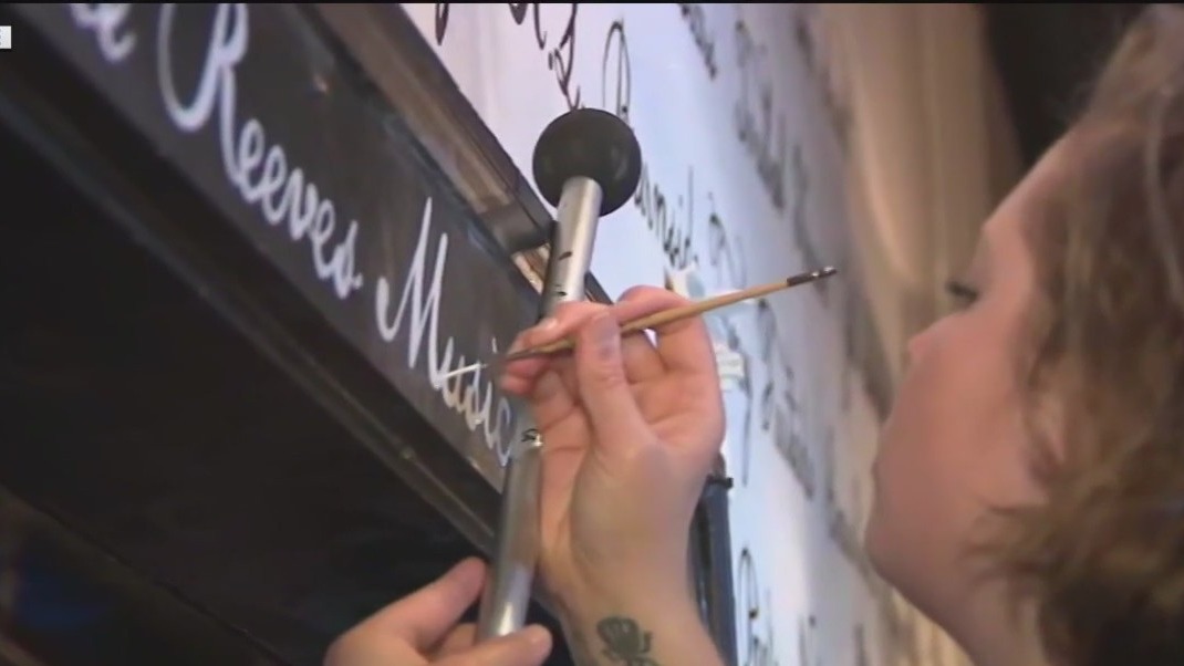 Smith's Olde Bar co-founder honored