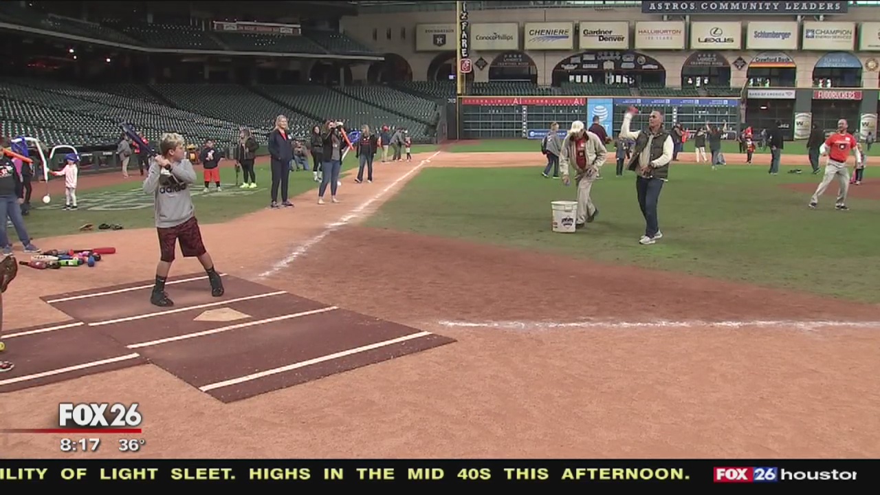Sunshine Kids get special day inside Minute Maid Park