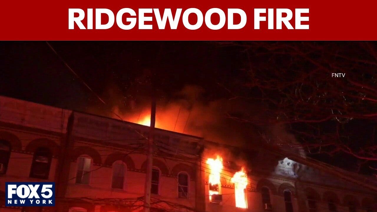 3 injured in Queens apartment fire