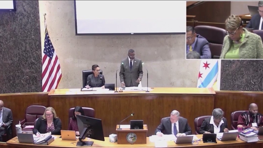 Budget battle ongoing between Chicago mayor, aldermen