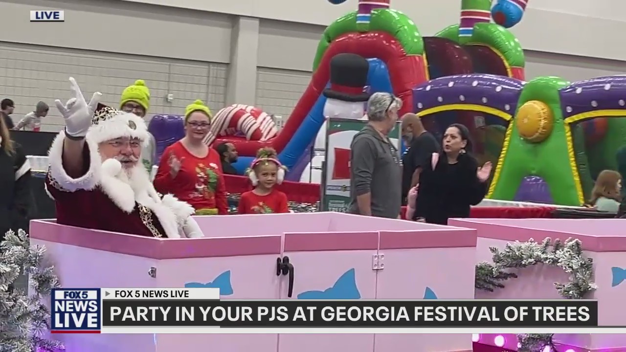 Pink pig returns to Georgia Festival of Trees
