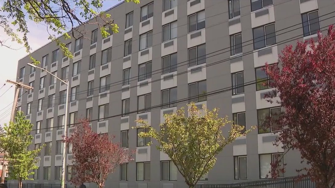 NYC opens first pet-friendly homeless shelter