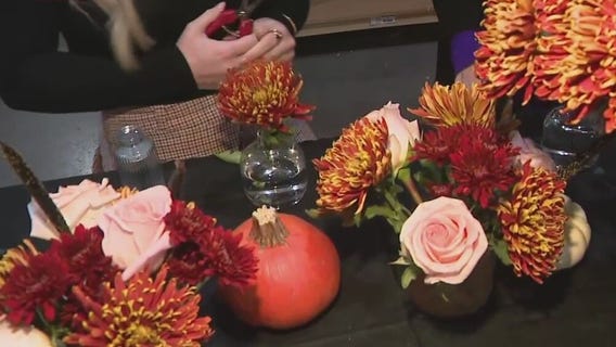 Expert tips on decorating the Thanksgiving table