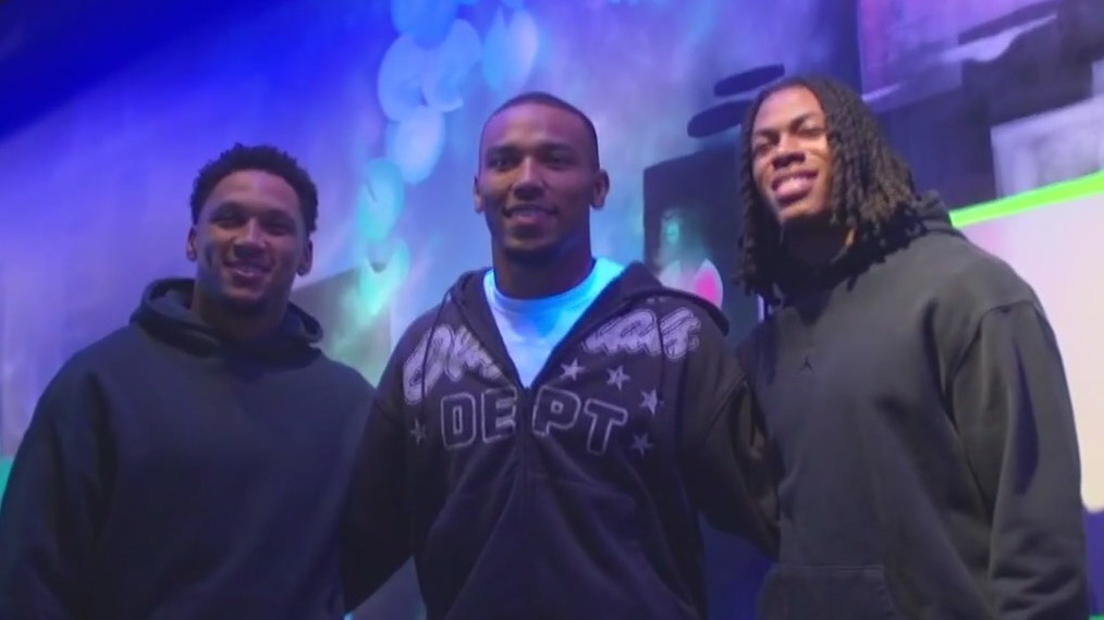 Amon-Ra St. Brown gives back to Detroit through newly created foundation