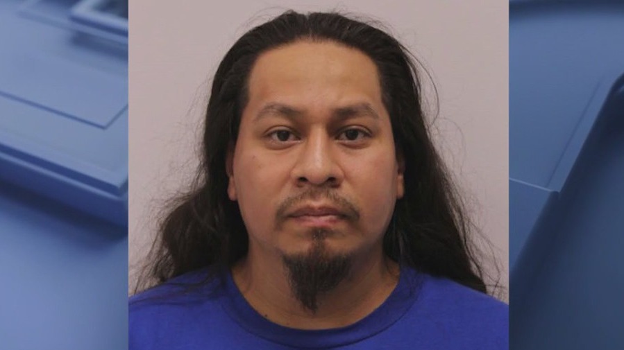 Cook County man charged with beating pregnant woman, threatening to shoot her