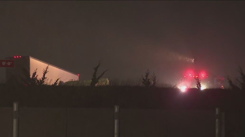 1 dead, 4 injured in Ozaukee County I-43 crash