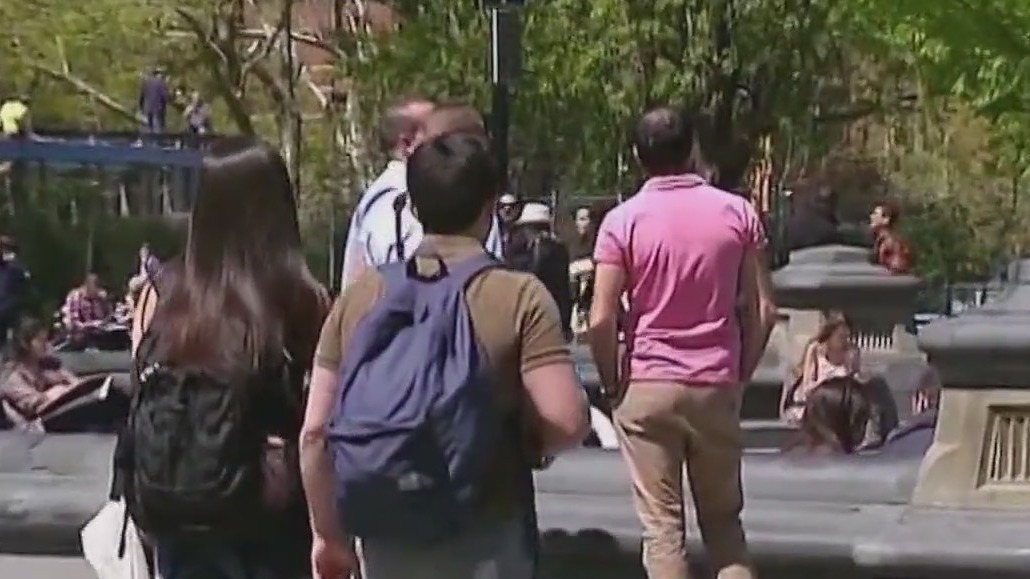 New law would help Illinois families to convert leftover college savings into retirement funds