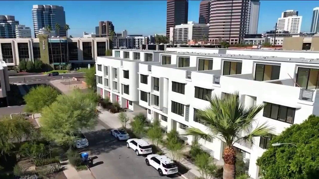 Midtown Phoenix townhome l Cool House