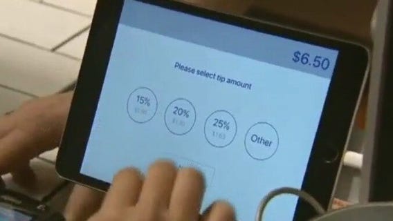 How much should you tip this holiday season?