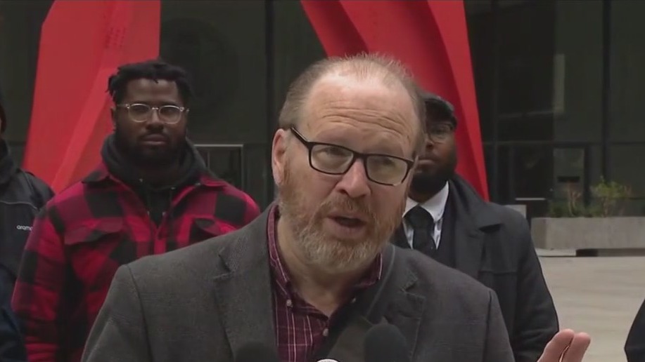 Activists call for national protest during Democratic National Convention