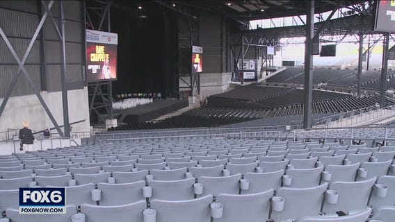 Live music at Lakefront