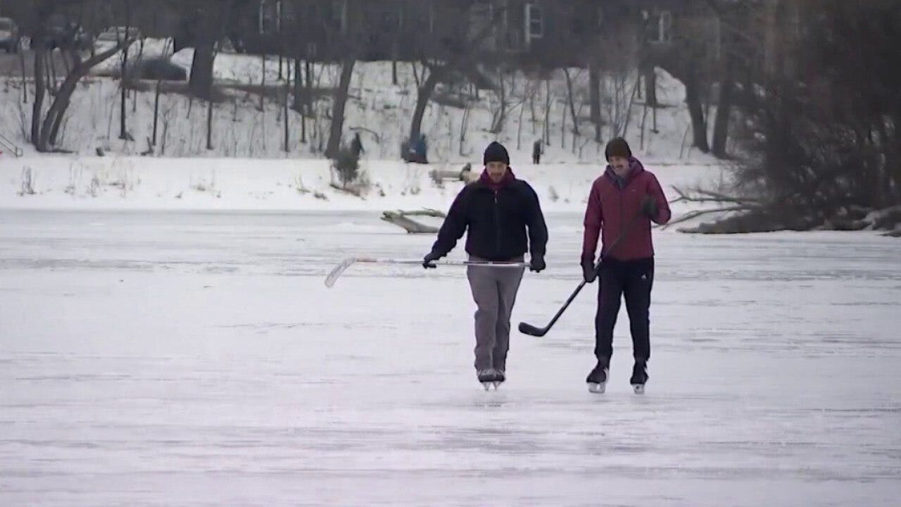 Minneapolis ice rinks open for the season