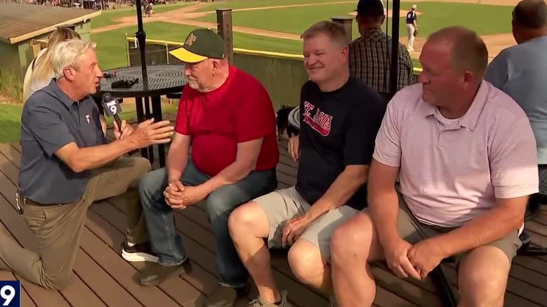 FOX 9 Town Ball Tour: 1989 St. James A's