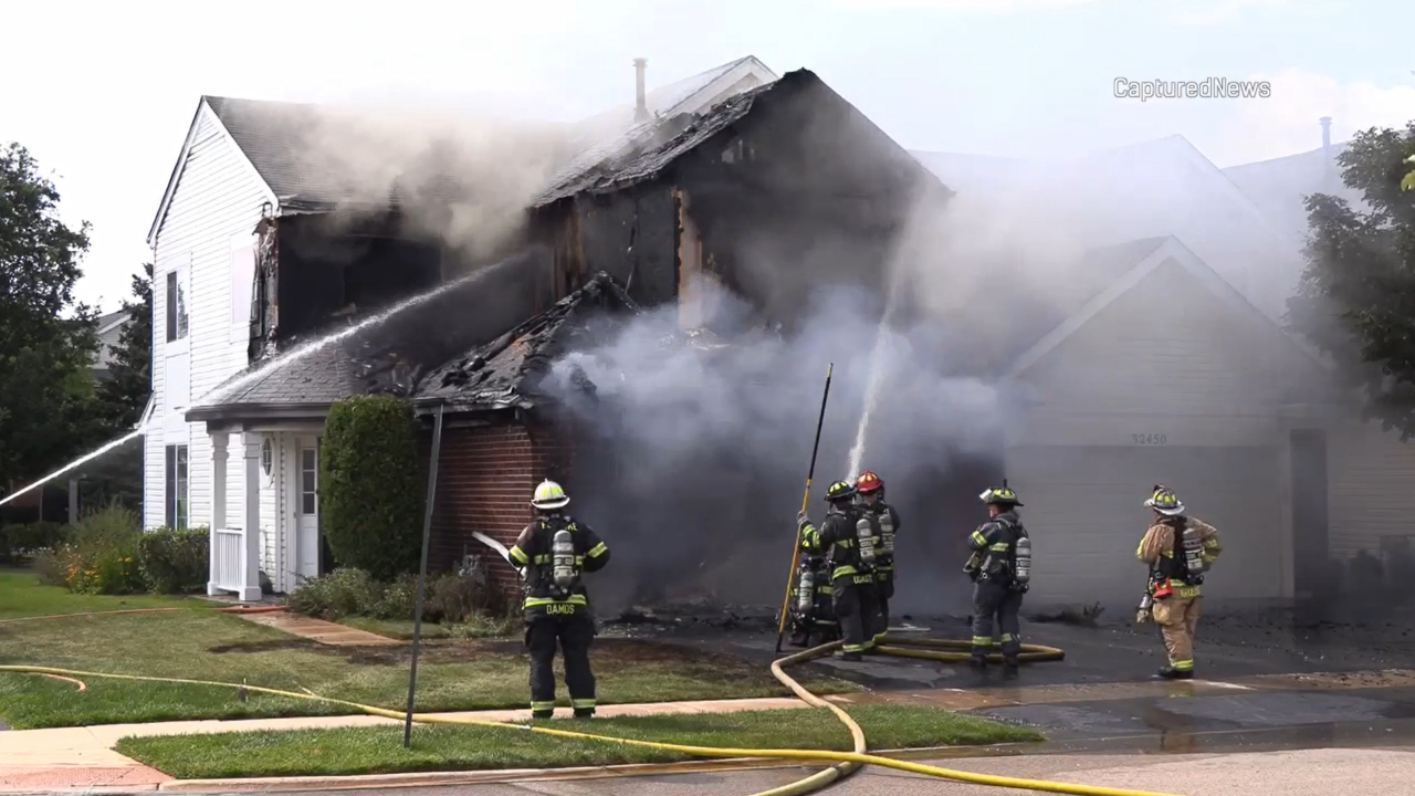 Fire engulfs home in Lakemoor