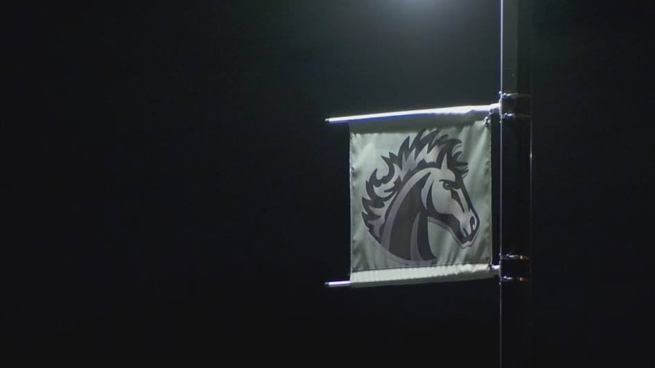 Mounds View High School teacher charged with sex crimes