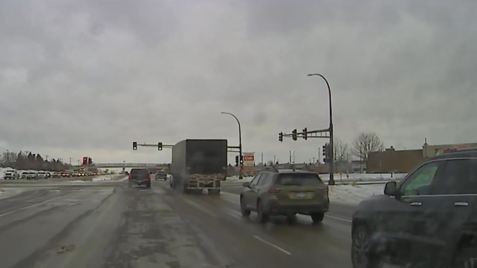 Some ice, slush lingers on metro roads [9 a.m. update]