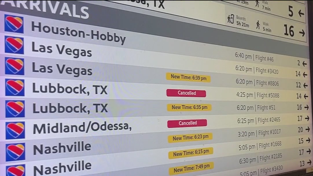 Flight delays keep getting worse as Congress works to end shutdown