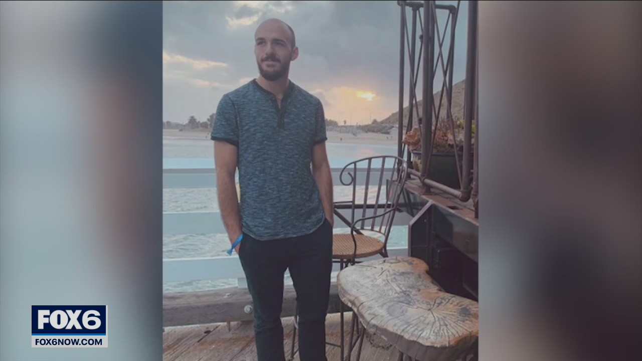 FBI visits Laundrie home