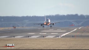 Powerful windstorm causing canceled flights, rough takeoffs and landings at DC area airports