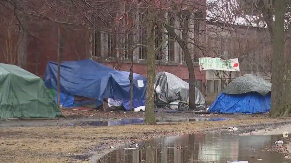 Gompers Park housing efforts underway and other top stories with Block Club Chicago