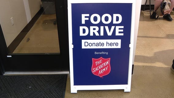 Tempe first responders hold food drive