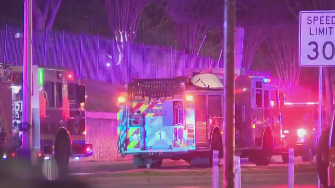 City, firefighters' union reach tentative deal