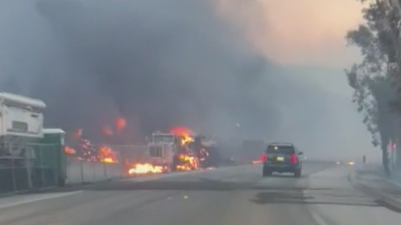 Bond Fire update: 6,400 acres burned, 10 percent contained