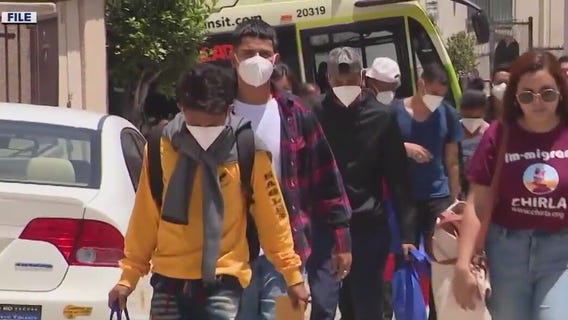 16th bus carrying migrants arrives in LA