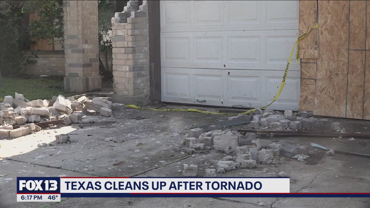 Texas cleans up after tornado