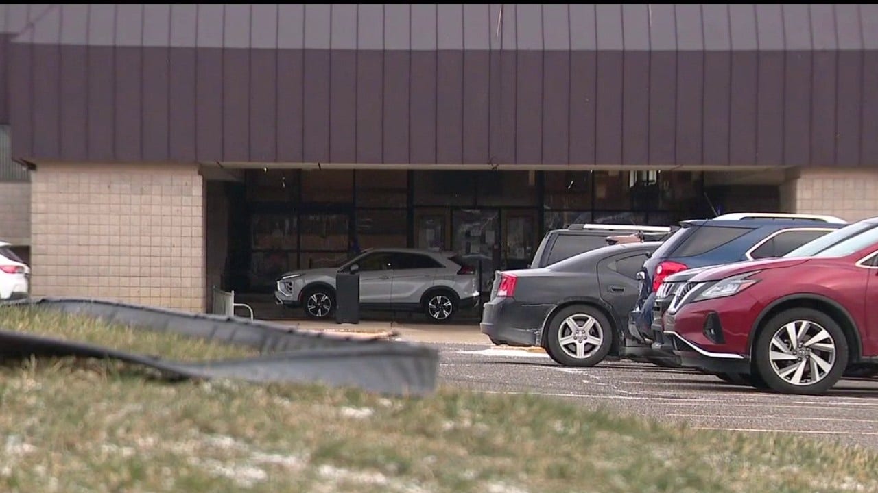 Inkster funding fight leaves community center with leaky roof