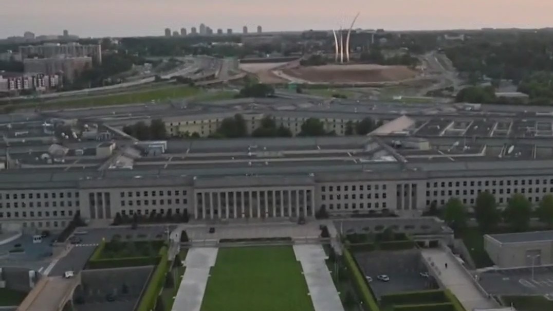 The White House announces new fighter jets