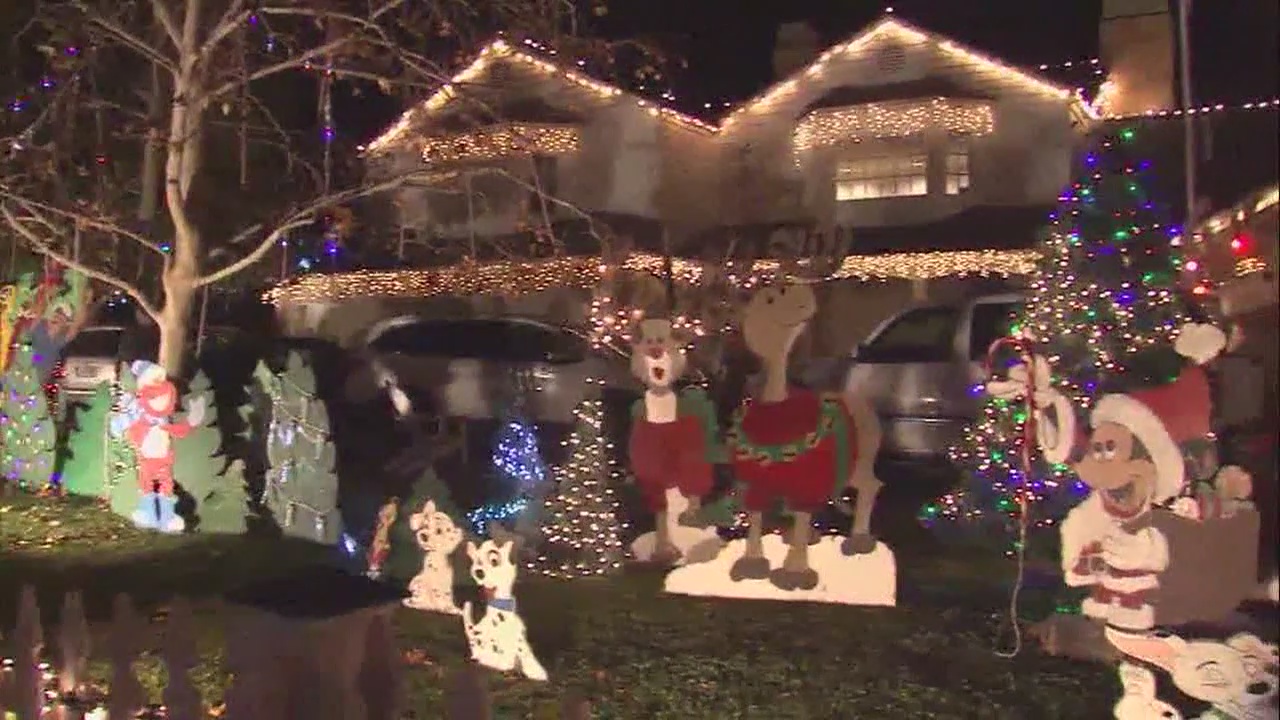 Neighbor suspected of dimming lights on Candy Cane Lane