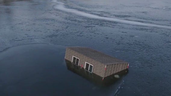 Ice house removal deadline for MN lakes