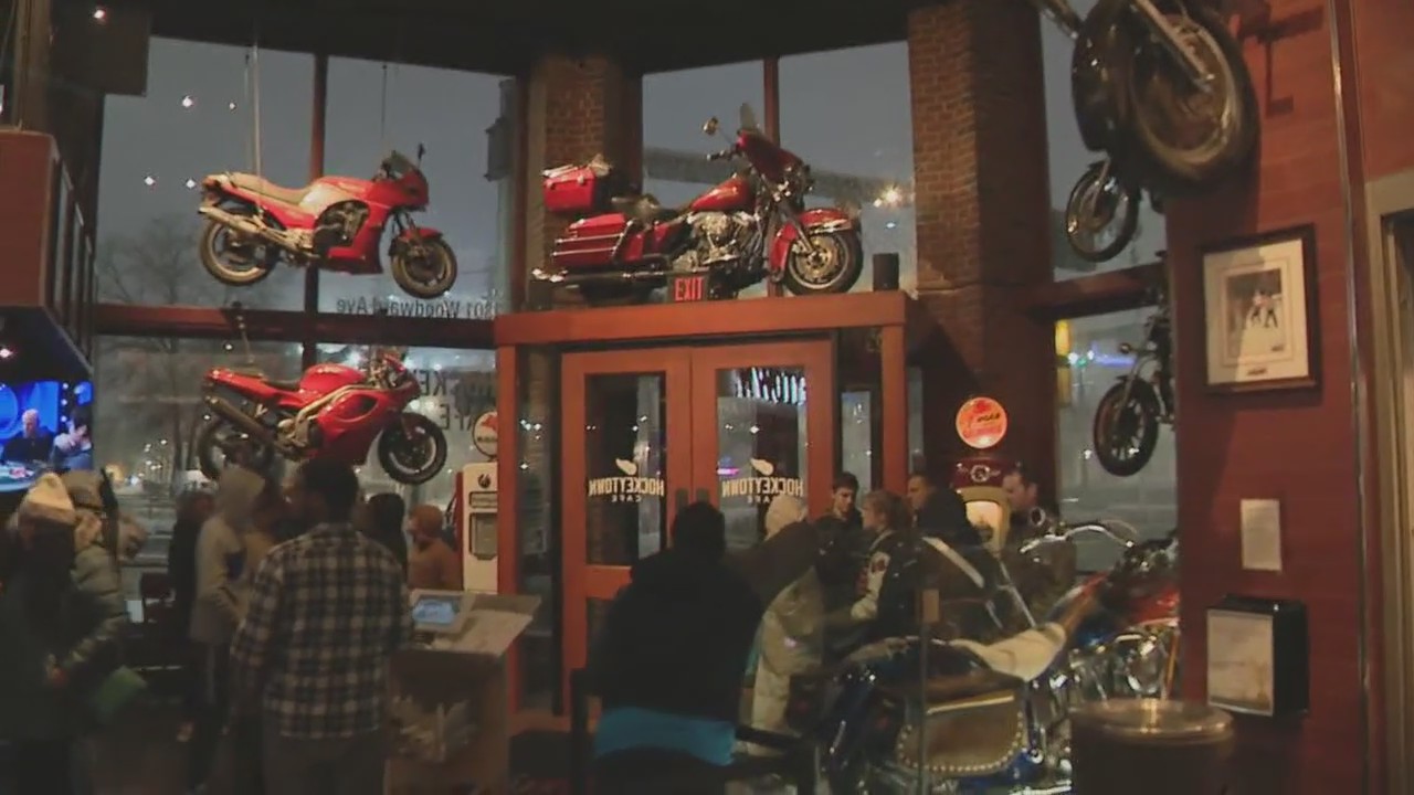 Detroit bars gear up for Lions vs. Rams on Sunday