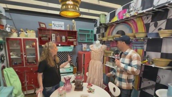 Starrdust Antiques and Treasures in Daytona Beach