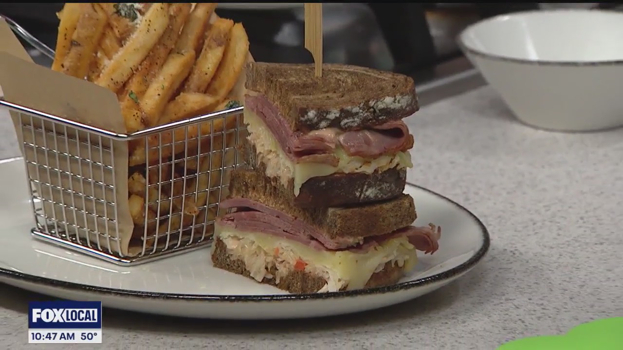 Celebrating St. Patrick's Day with Bar Louie