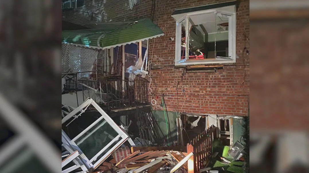 Gas leak is suspected cause of Brooklyn explosion
