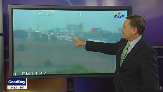 Traffic nightmare: Sign falls onto I-30 blocking lanes