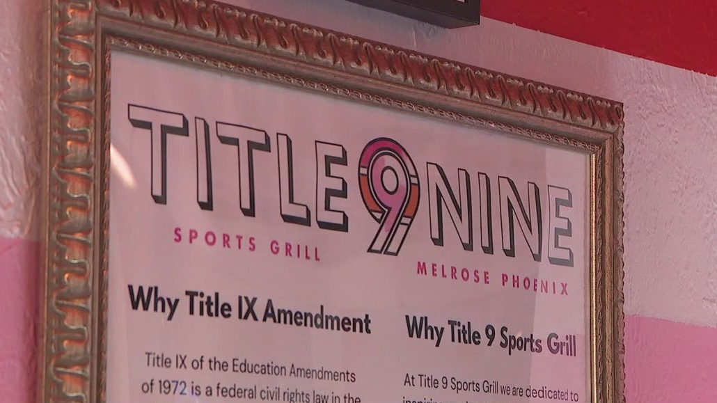 Title 9 Sports Grill celebrates grand opening