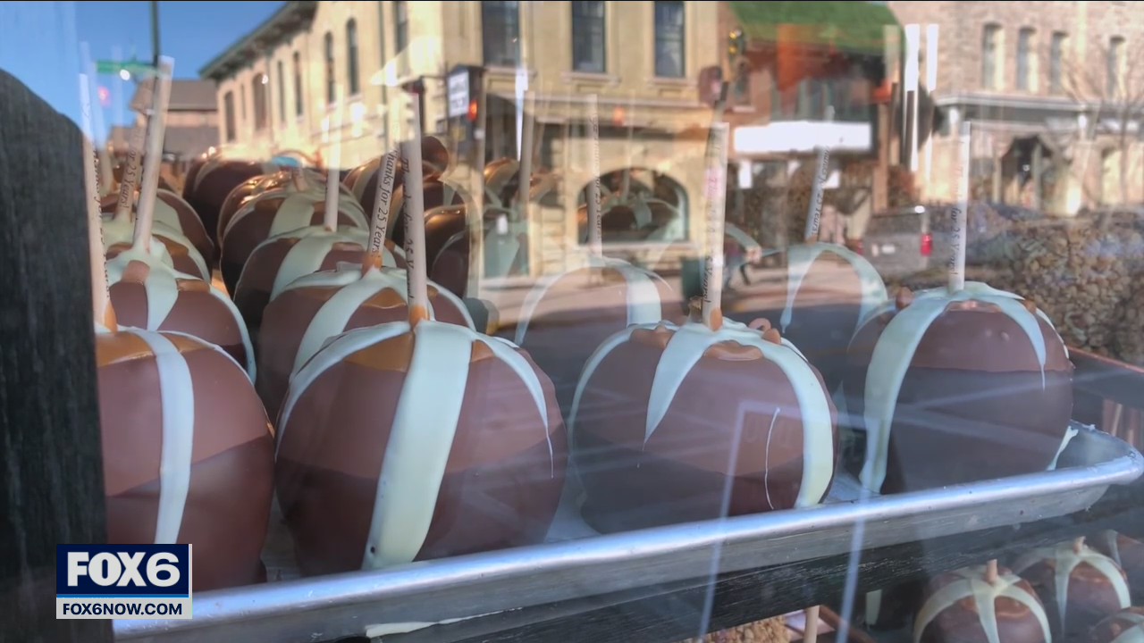 Cedarburg last-minute Christmas shopping