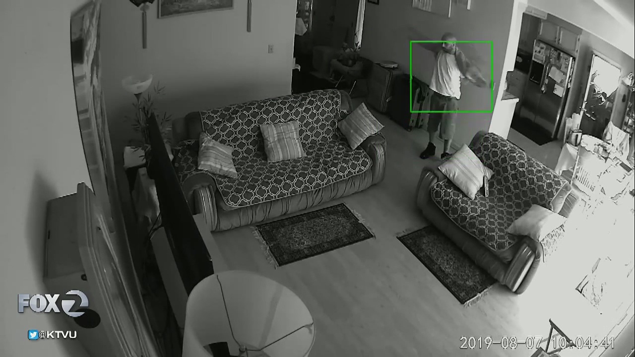 Burglar rummages through couple's San Jose home while wife is in shower
