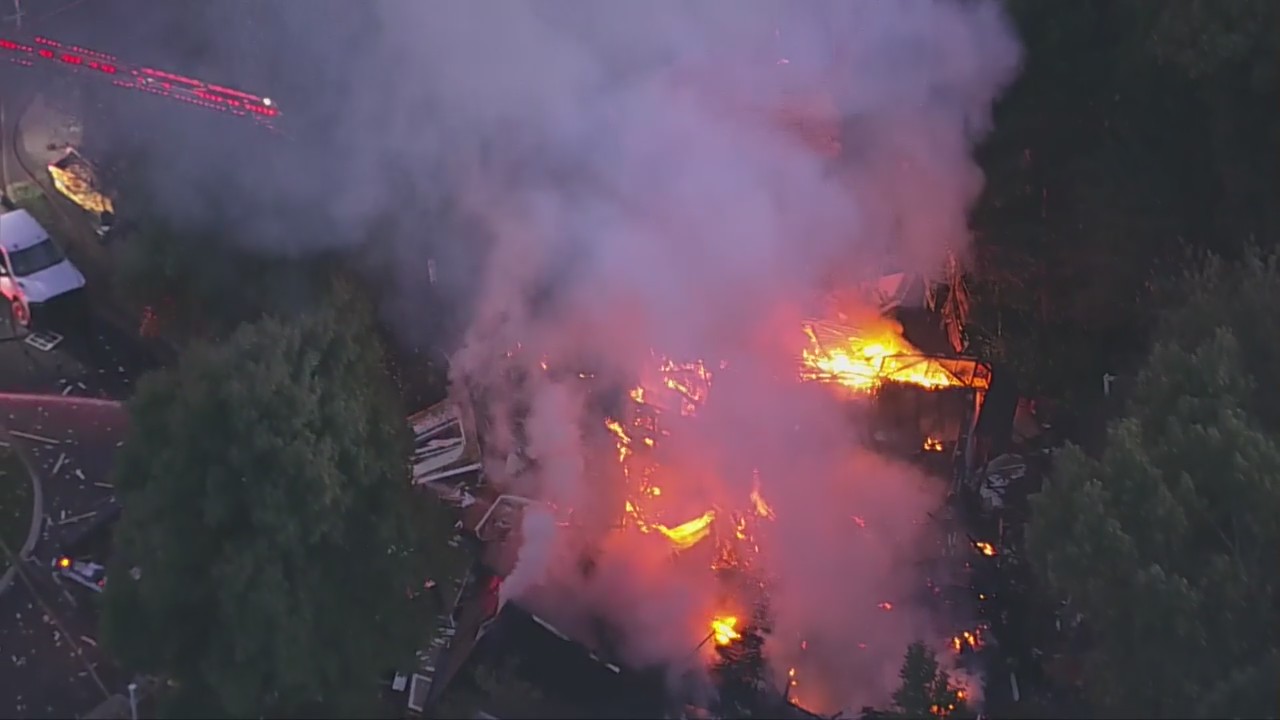 Fire crews fight flames at house explosion in Virginia | FOX 5 DC