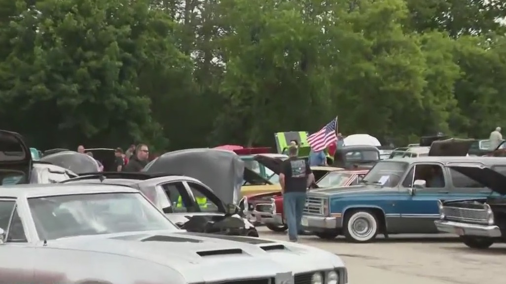 Showcasing cars for a good cause