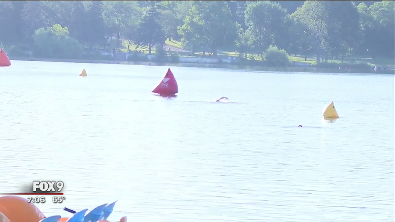 Todd Walker checks out the Life Time Triahtlon